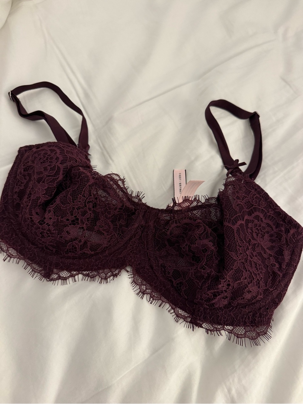 Victoria’s Secret Lace Underwire Bra in Deep Burgundy